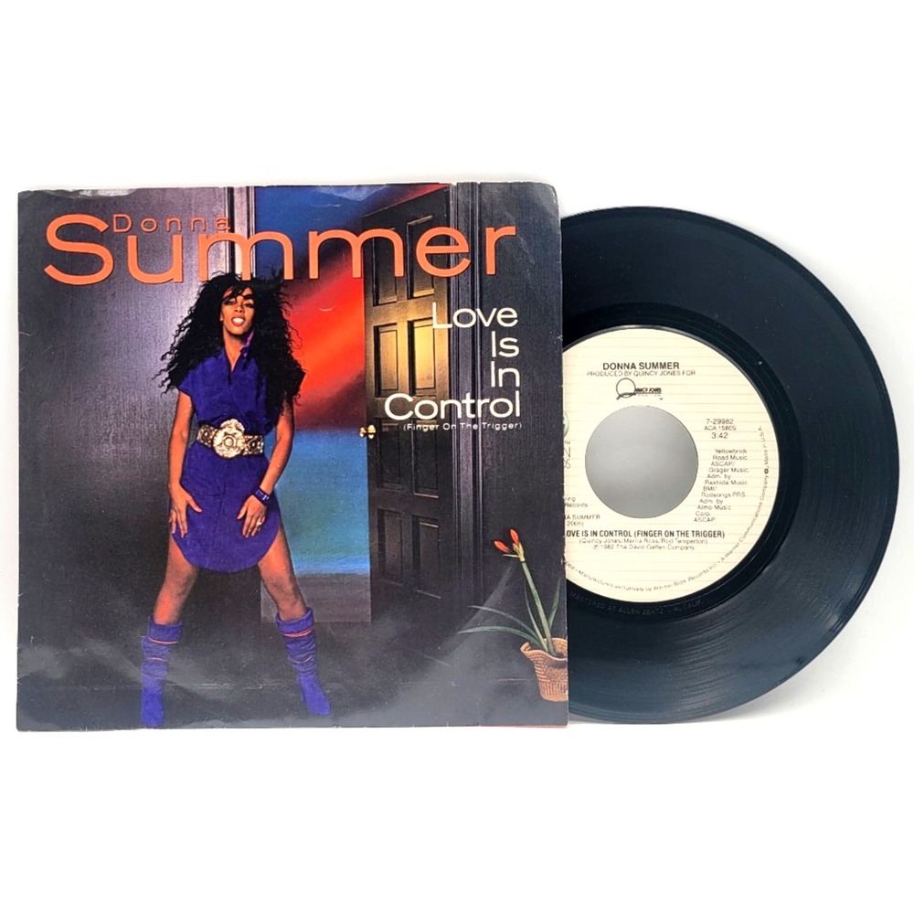 DONNA SUMMER - LOVE IS‎ IN CONTROL - SOUL FUNK 45 - PICTURE SLEEVE & 45